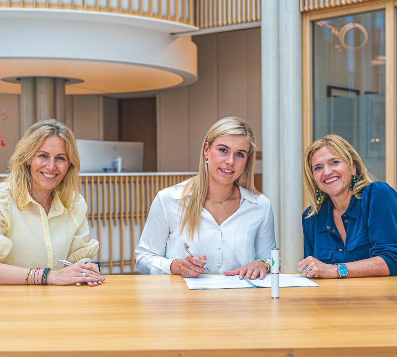 Zara tekenen
